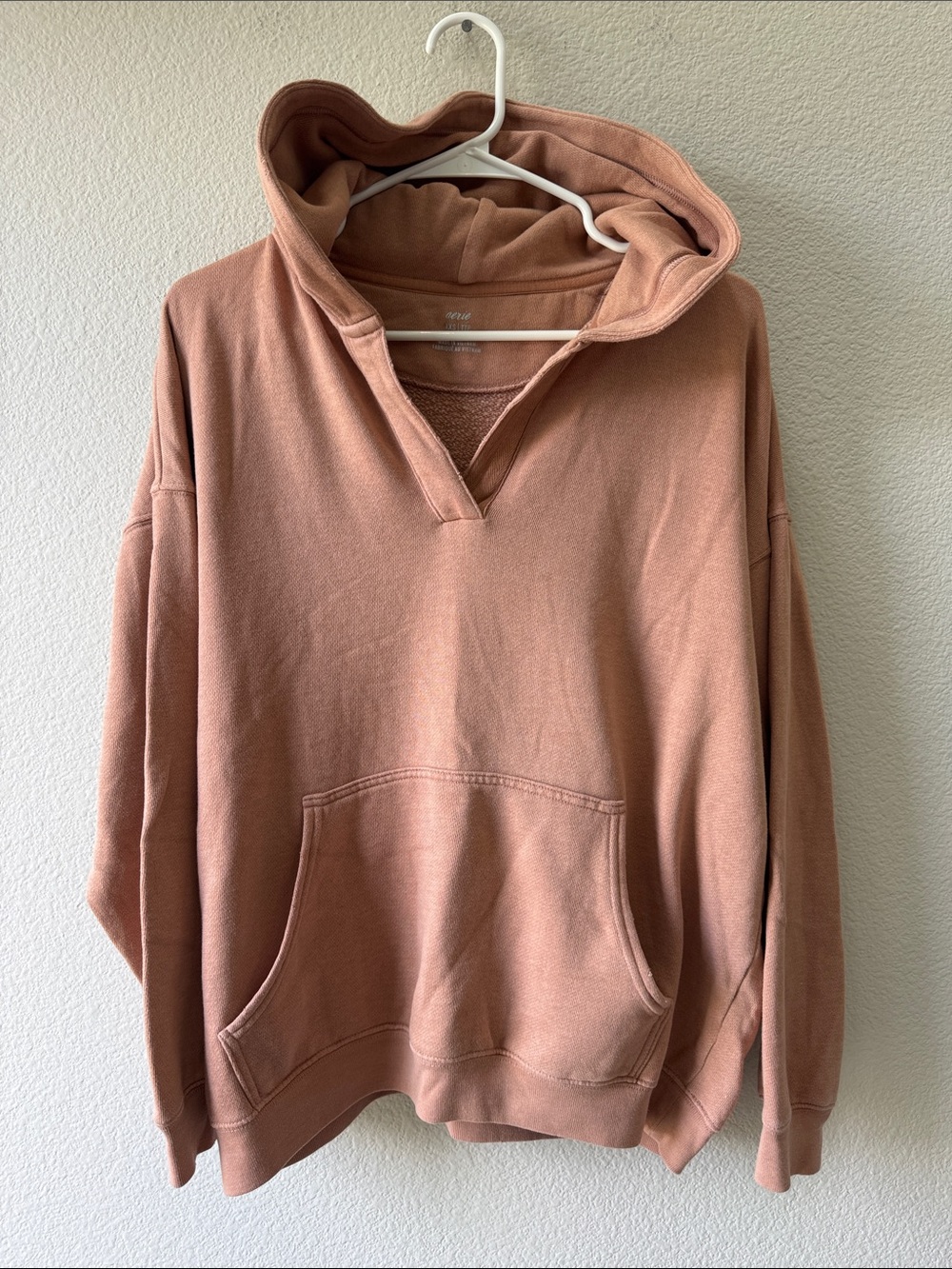 aerie dusty rose over-sized pullover hoodie